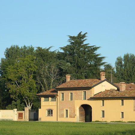 Agriturismo Cascina Pezzolo Lodi Exterior foto