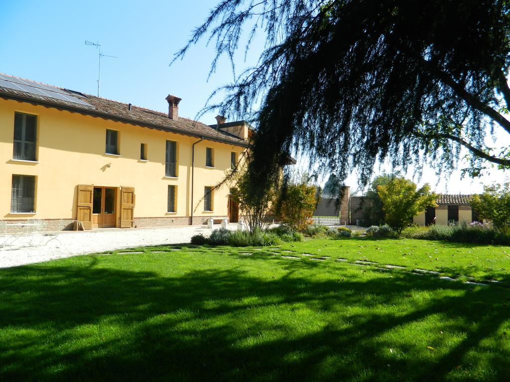 Agriturismo Cascina Pezzolo Lodi Exterior foto