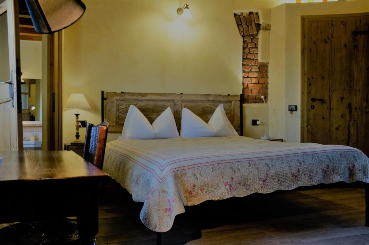 Agriturismo Cascina Pezzolo Lodi Exterior foto
